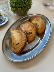 empanadas trio